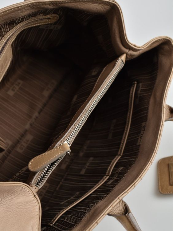 07 14 Handtasche, Kalbsleder