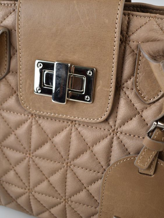 07 14 Handtasche, Kalbsleder