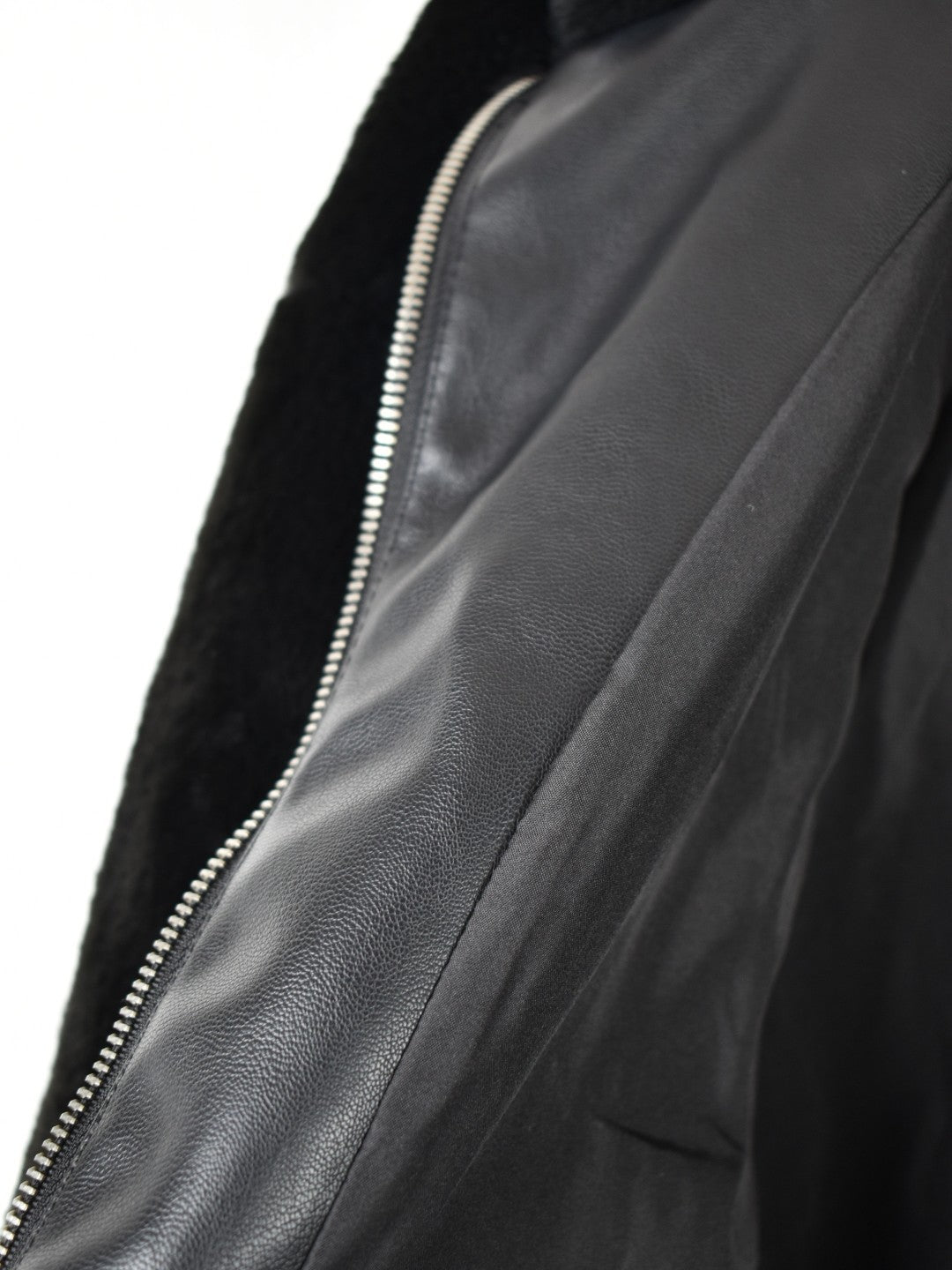 Zara Felljacke mit Kapuze Gr.M, neuwertig - 2ND STORY