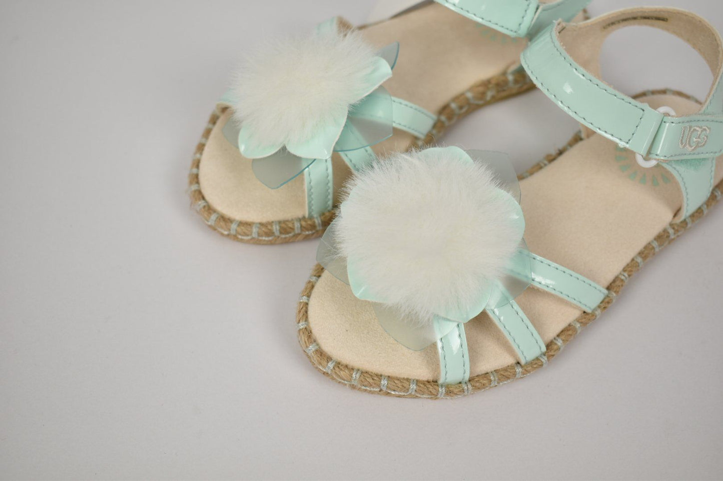 Ugg Sandalen, Gr.26