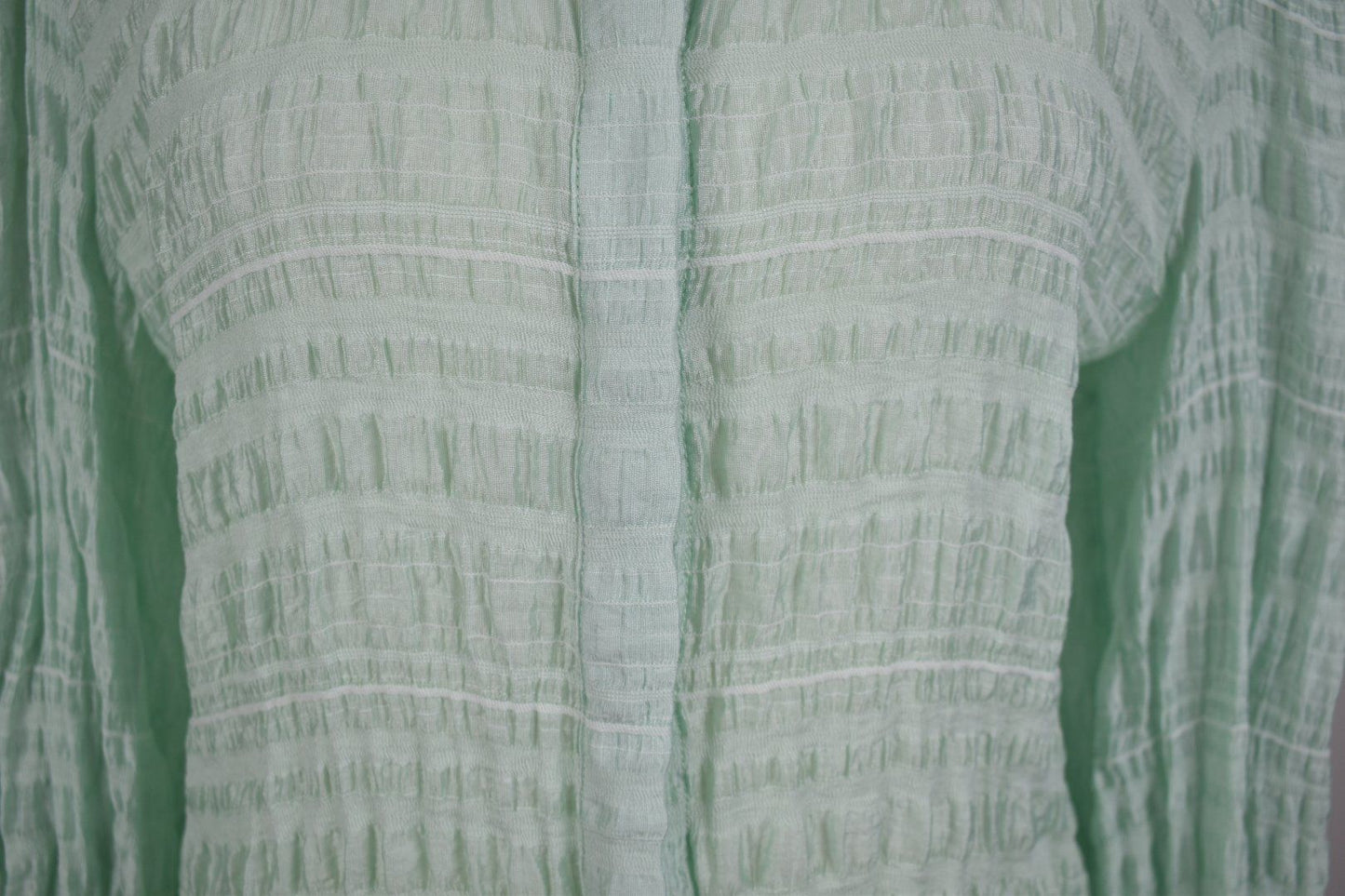 Guess Bluse, Krepp Optik Gr.L ungetragen