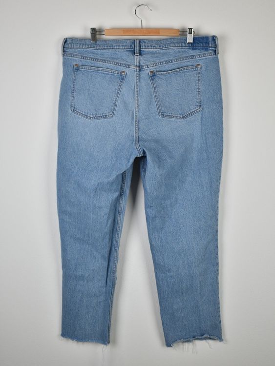Abercrombie & Fitch Curve Love Jeans Gr.34, '90s straight - 2ND STORY