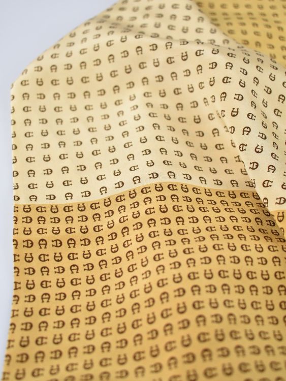 Aigner Foulard 100% Seide - 2ND STORY