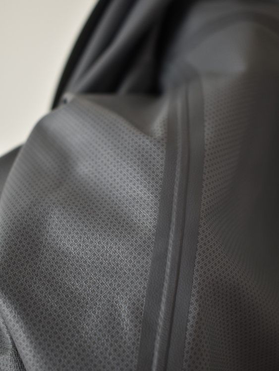 Asics Accelerate Waterproof 2.0 Laufjacke Gr.XL, neuwertig - 2ND STORY