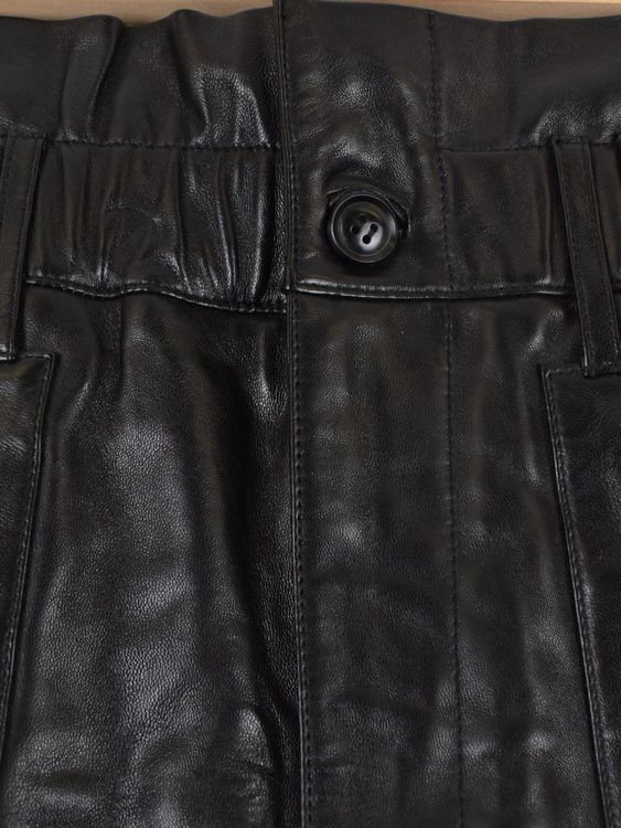 ba&sh Lammleder Shorts, Gr.0 (34), wie neu - Shorts - 2ND STORY