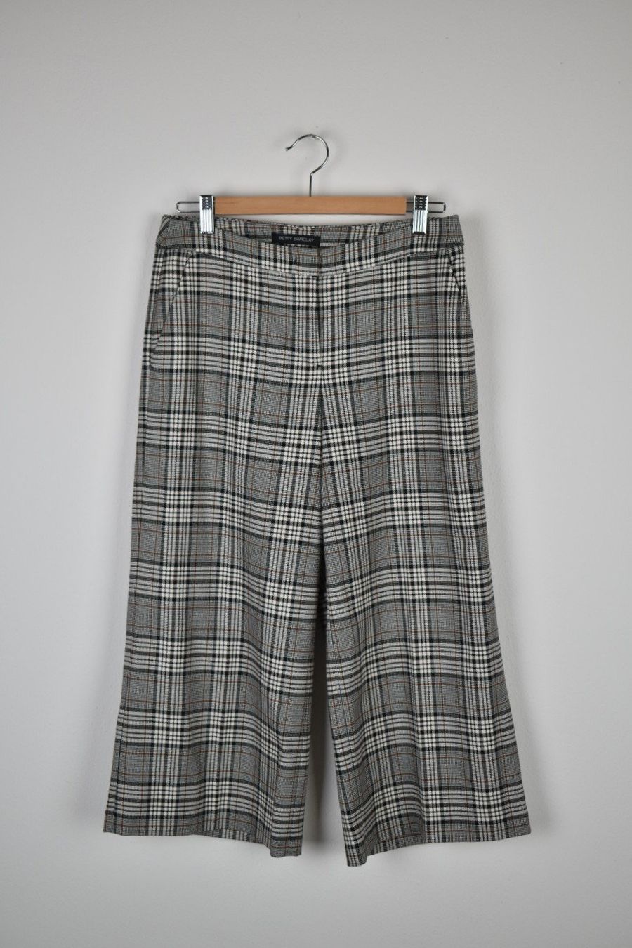 Betty Barclay Hose Gr.36, neuwertig