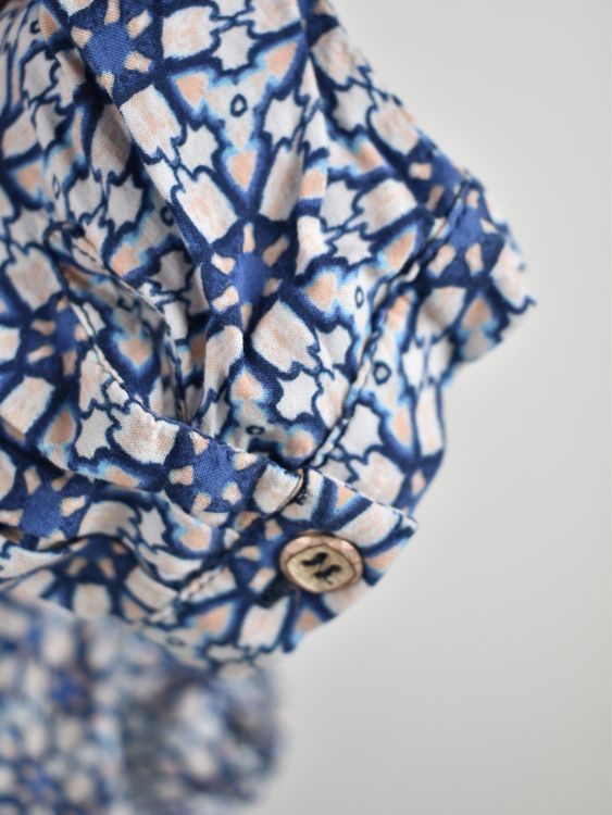 Cartoon Bluse, Gr.38, wie neu, 100% Viskose - 2ND STORY