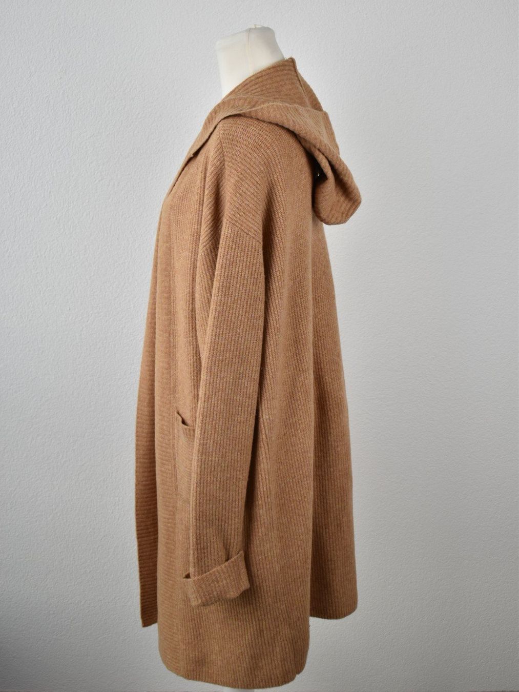 Cartoon Strickjacke Gr.40