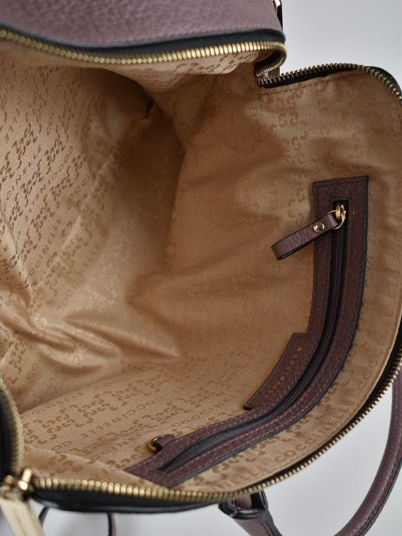 Coccinelle Tasche, Mauve, sehr guter Zustand