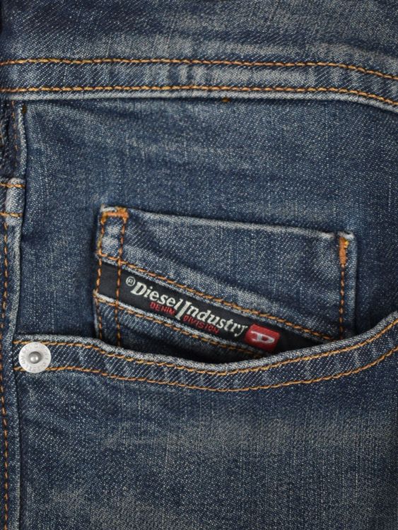 Diesel Regular Jeans "BUSTER", Gr.36/32, neuwertig - 2ND STORY