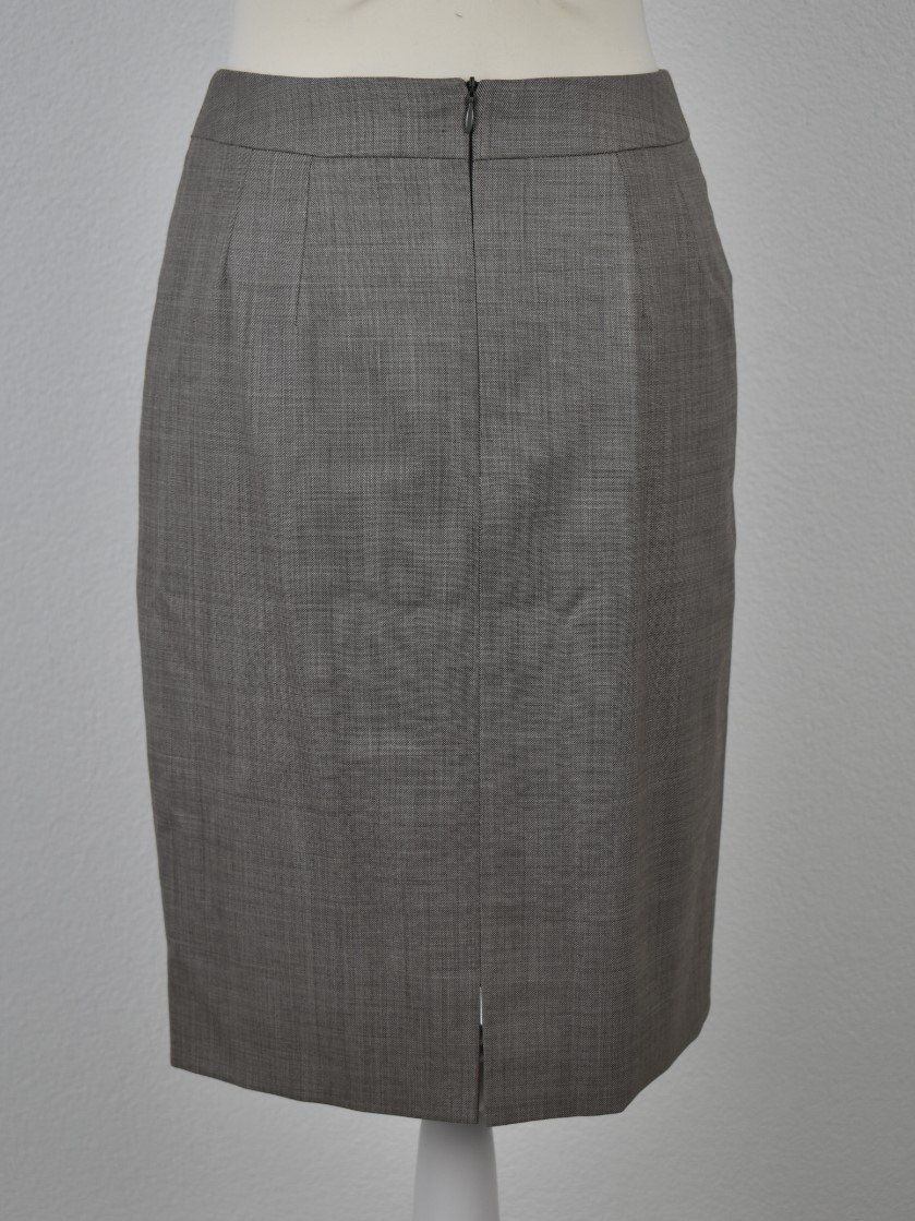 Escada Rock Gr.34 reine Schurwolle - 2ND STORY