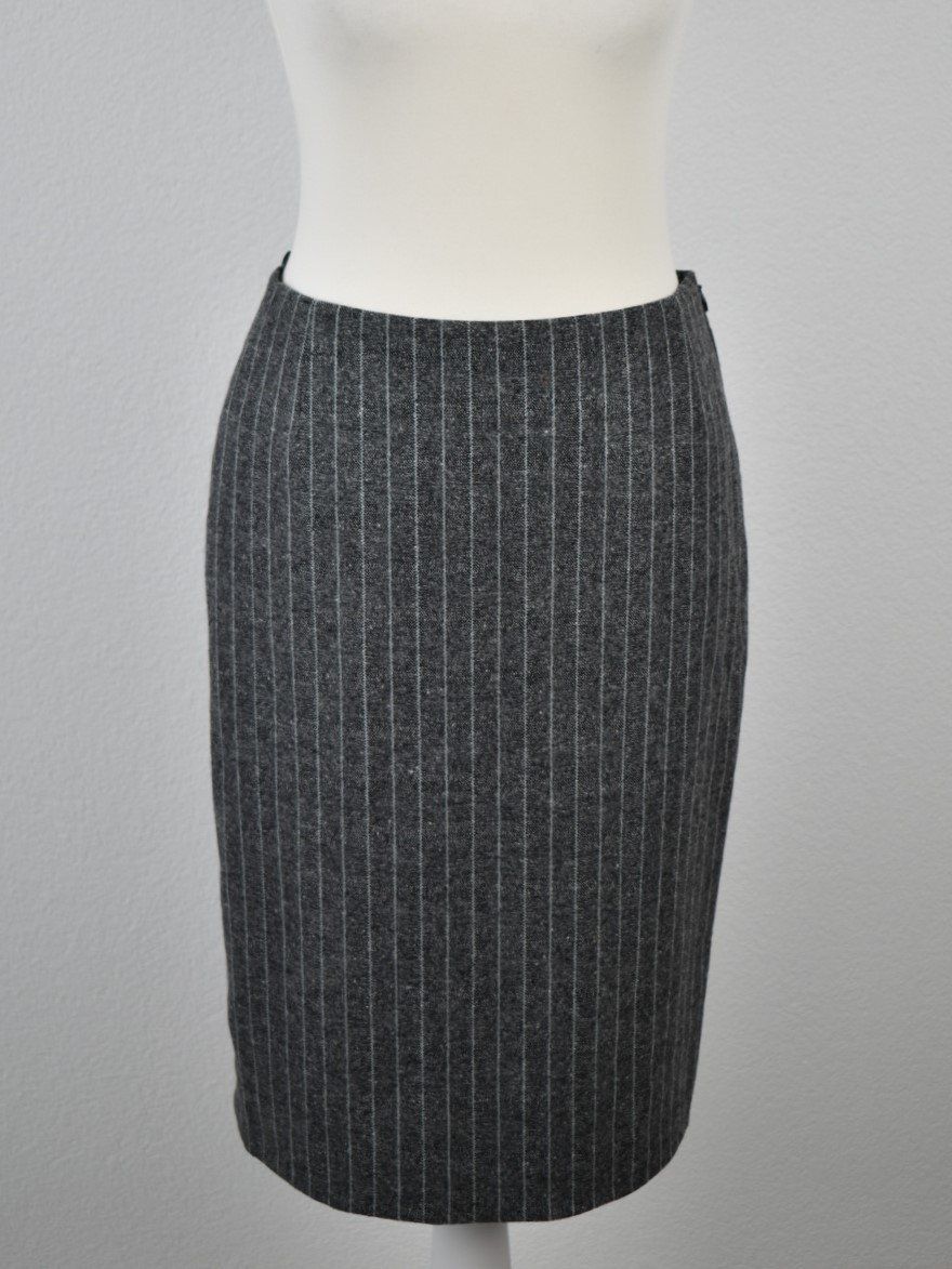 Escada Rock Gr.34 - 2ND STORY