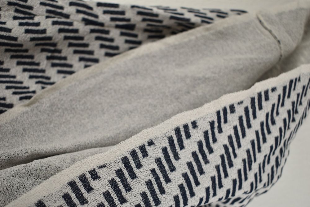 Giorgio Armani Seidentop Gr.42/44 (IT50), neuwertig - 2ND STORY