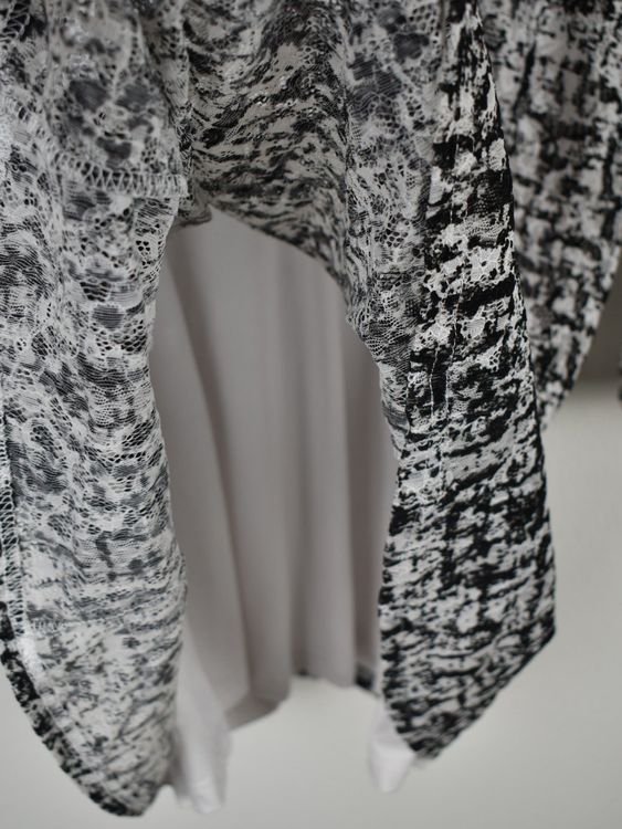 Guess Spitzenkleid Gr.36 (38)