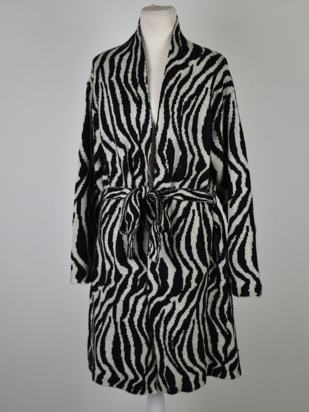 Guess Strickjacke Gr.L neuwertig - 2ND STORY