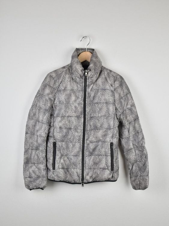 Marc Cain leichte Daunenjacke Gr.36 (N2) - 2ND STORY