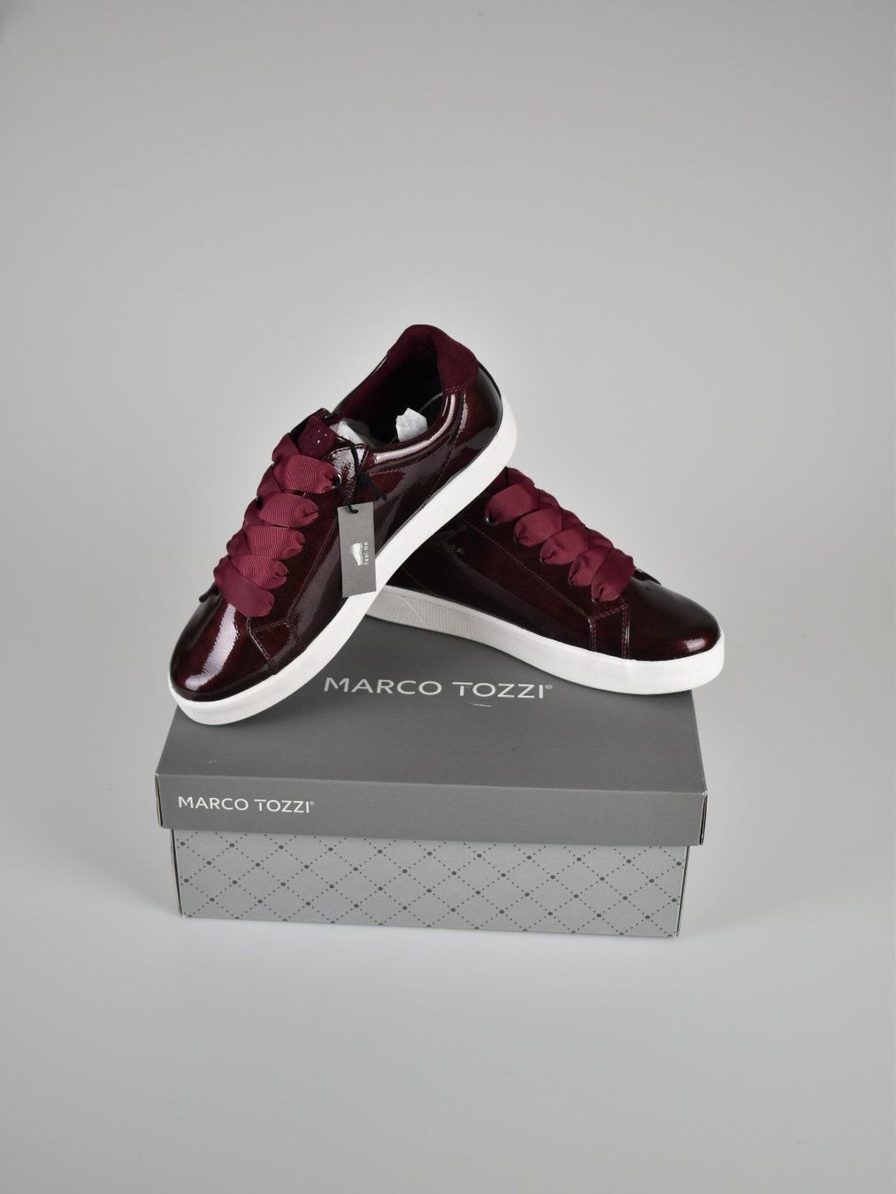Marco Tozzi Sneaker Gr.39, ungetragen - 2ND STORY