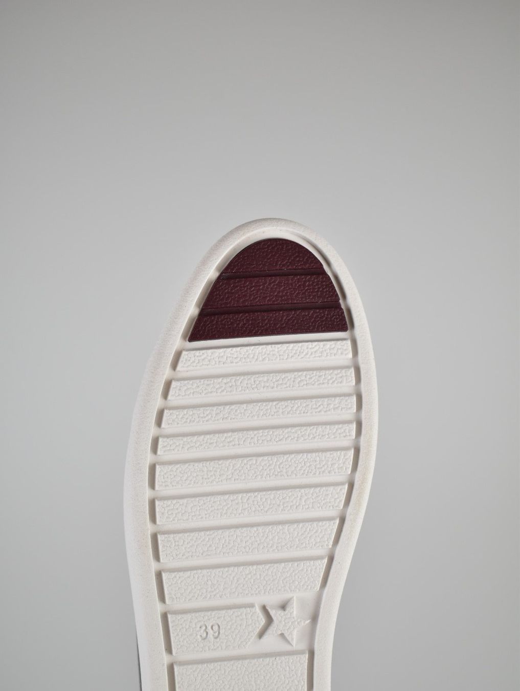 Marco Tozzi Sneaker Gr.39, ungetragen - 2ND STORY