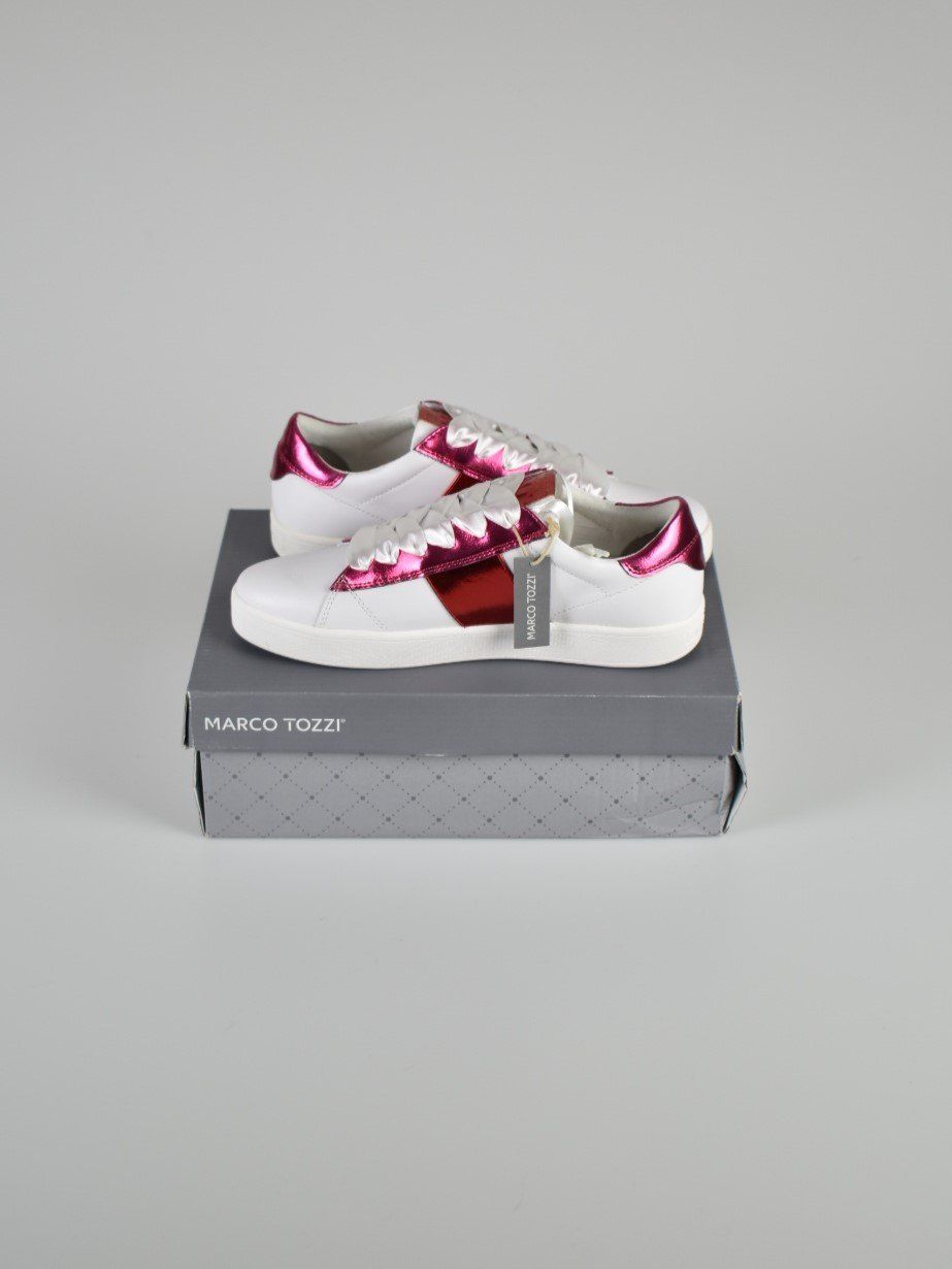 Marco Tozzi Sneaker Gr.39, ungetragen - 2ND STORY