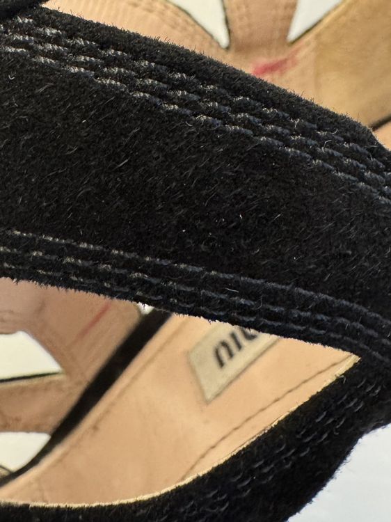 Miu Miu Peep - Toe Sandalen Gr.38.5, schwarz, Wildleder - 2ND STORY