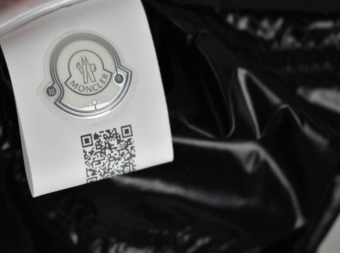 Moncler Grenoble Oversized-Daunenmantel Rochelair Gr.38