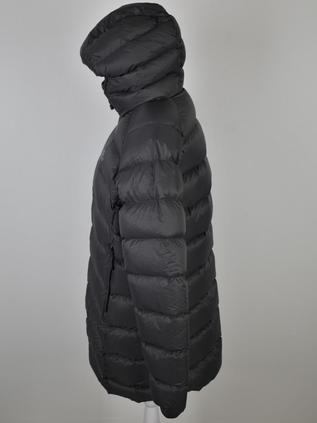 Mountain Equipment Daunenmantel Gr.40/42 neuwertig - 2ND STORY