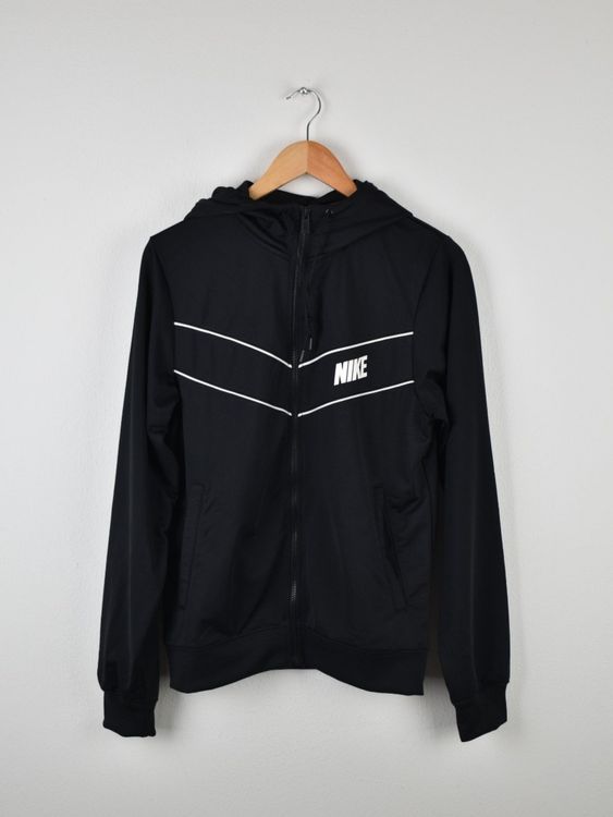 Nike Trainingsjacke Gr.S, neuwertig - 2ND STORY