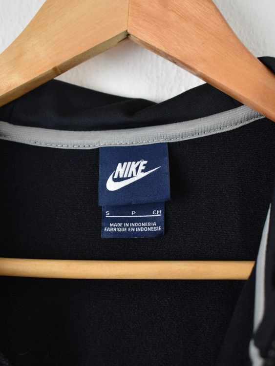 Nike Trainingsjacke Gr.S, neuwertig - 2ND STORY