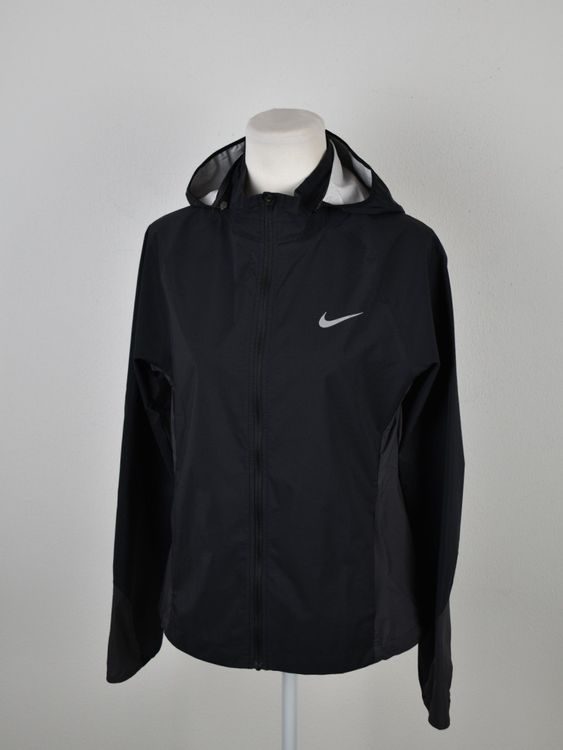 Nike Windjacke Gr.S, neuwertig - 2ND STORY