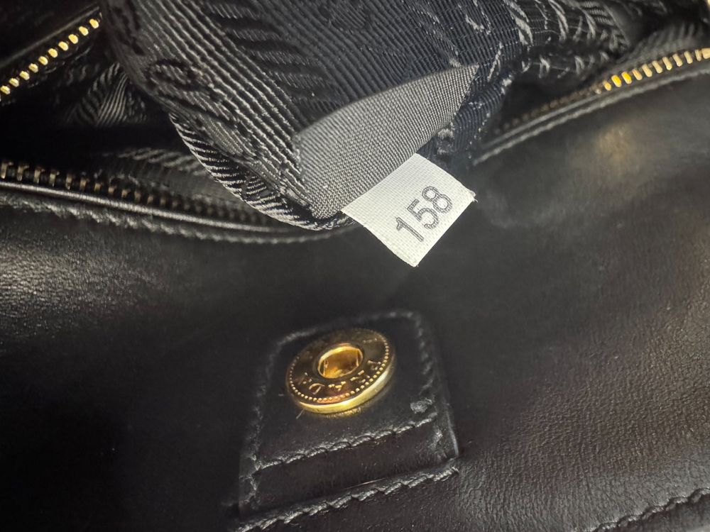 Prada Front Pocket Wing Tote, schwarz - Handtasche - 2ND STORY