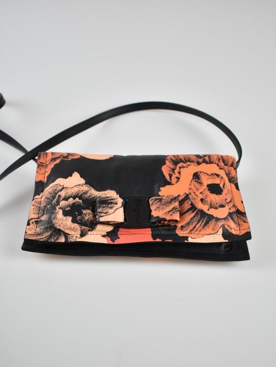 Salvatore Ferragamo Viva Mini Crossbody Tasche mit Tuch - 2ND STORY