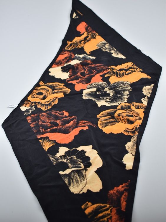 Salvatore Ferragamo Viva Mini Crossbody Tasche mit Tuch - 2ND STORY