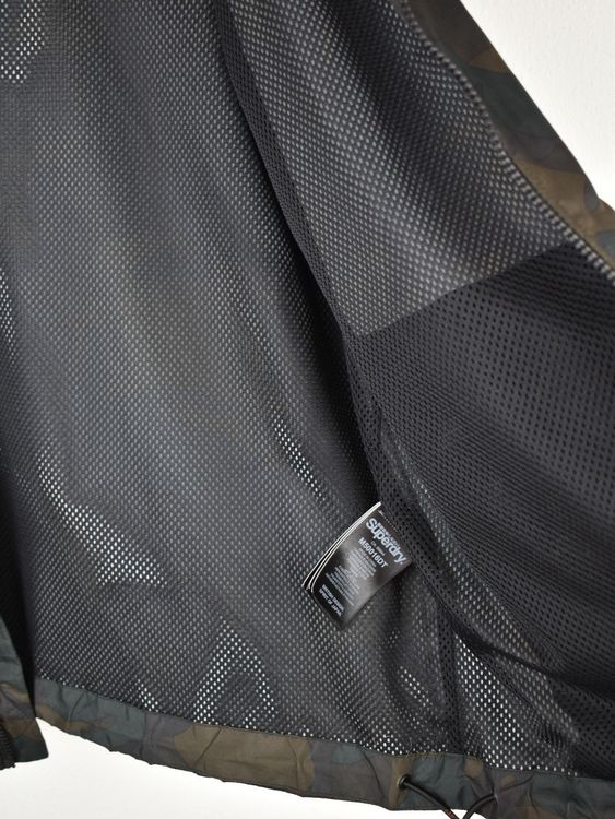 Superdry Windjacke Gr.L, neuwertig - 2ND STORY