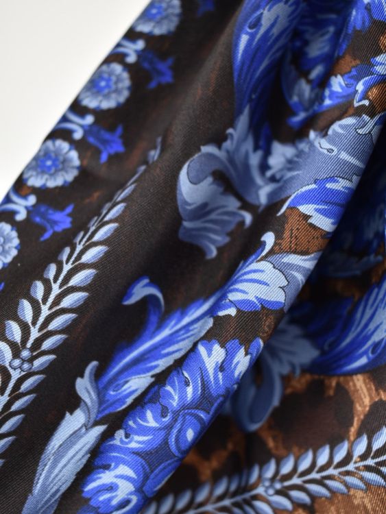 Versace Seidenschal /Foulard, neuwertig - Foulard - 2ND STORY