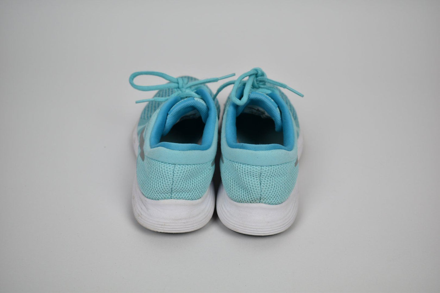Nike Revolution 4 Laufschuhe / Sneaker, Gr.38.5 - 4