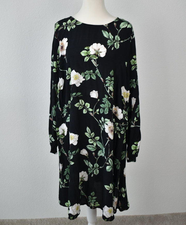 H&M Kleid Gr.42/44 100% Viskose