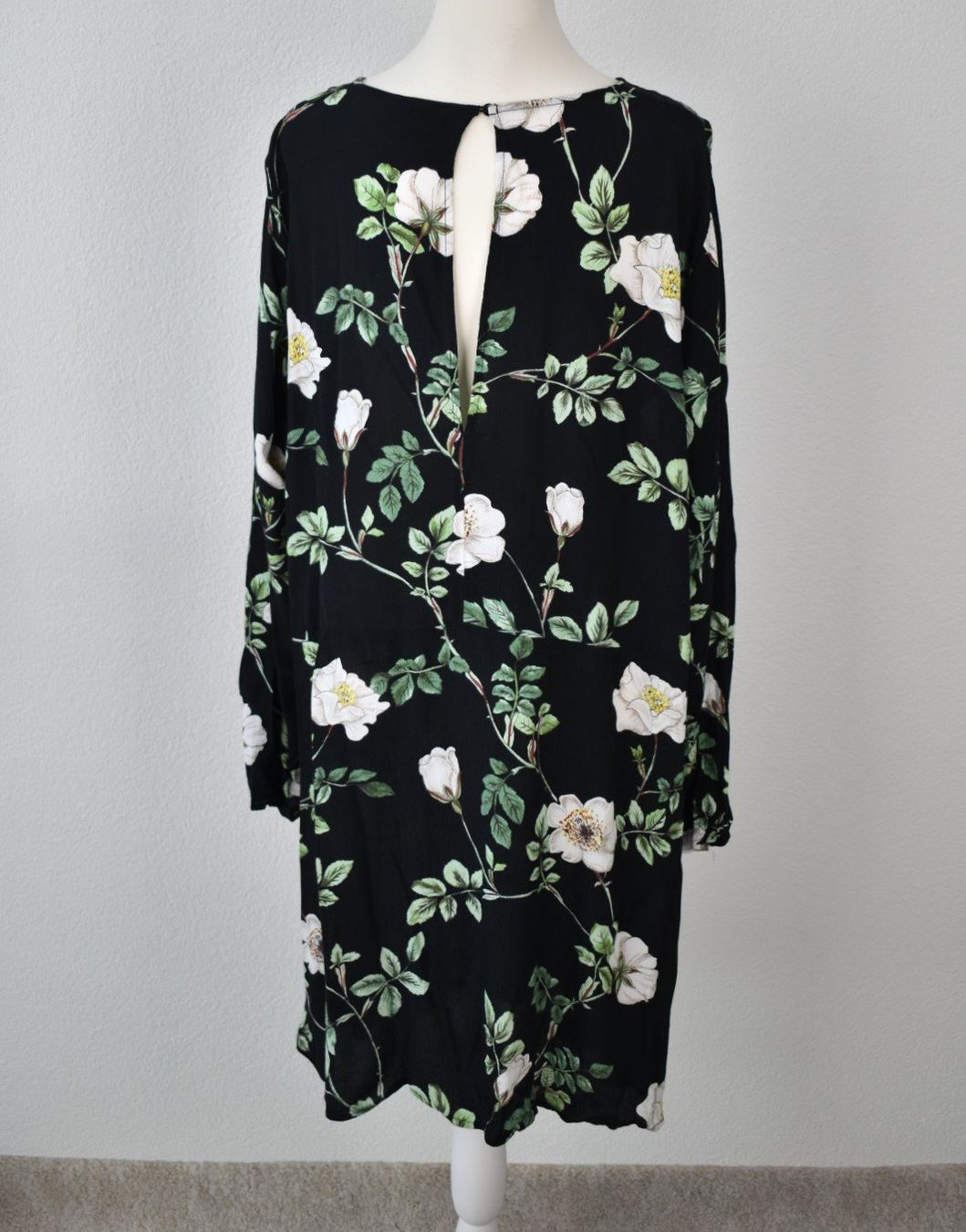 H&M Kleid Gr.42/44 100% Viskose