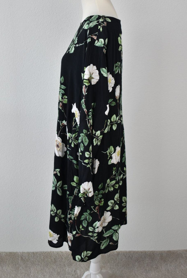 H&M Kleid Gr.42/44 100% Viskose