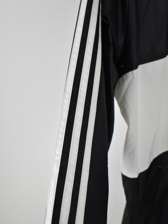 Adidas Windjacke Gr.M, neuwertig