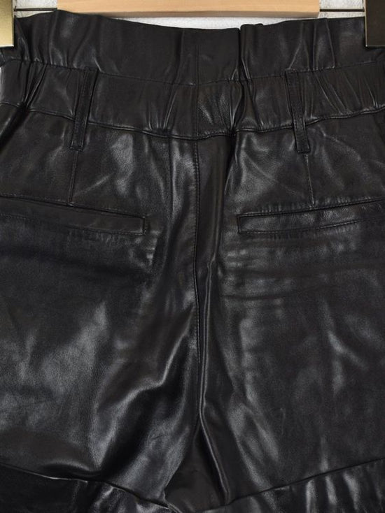 ba&sh Lammleder Shorts, Gr.0 (34), wie neu - Shorts - 2ND STORY