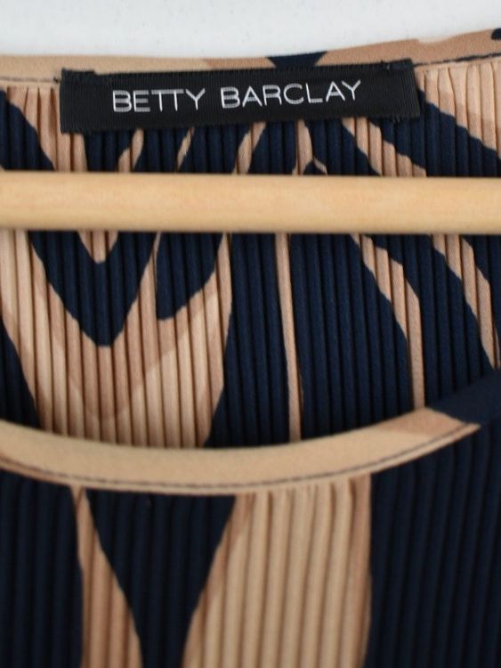 Betty Barclay Plissee Bluse Gr.40, neuwertig - 2ND STORY