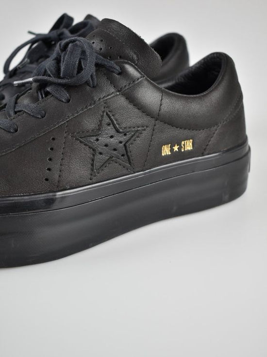 Converse One Star Platform Ox, Gr.41, schwarz, Leder - 2ND STORY