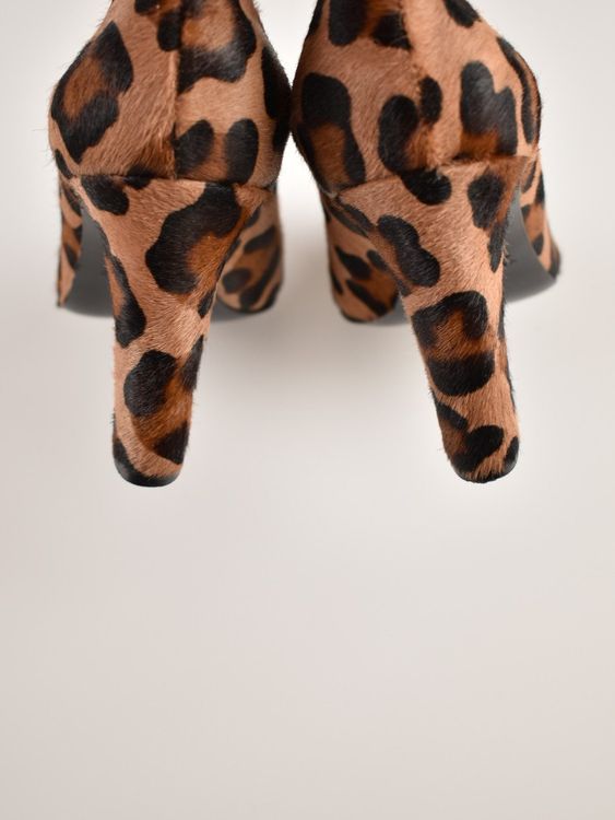 Day Pumps, Fell Animalprint, Gr.39, neuwertig