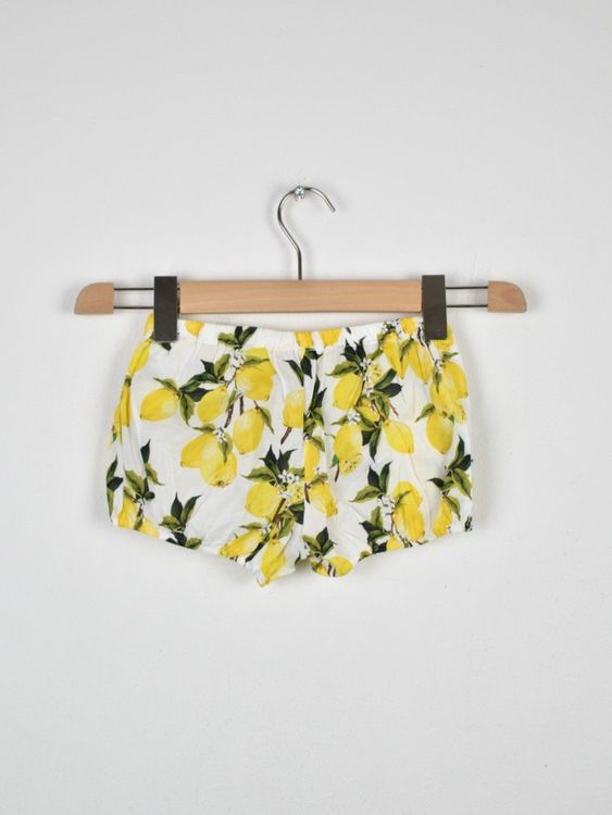 Dolce & Gabbana Shorts, Gr.116, 100% Baumwolle - Shorts - 2ND STORY