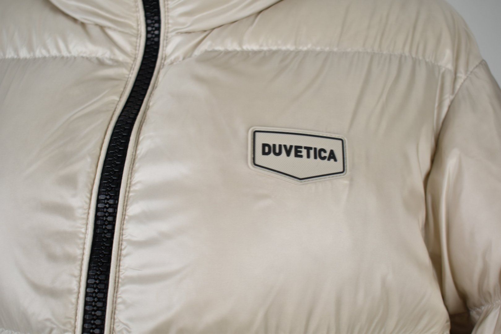 Duvetica Daunenmantel Gr.38/40 (IT 44) wie neu