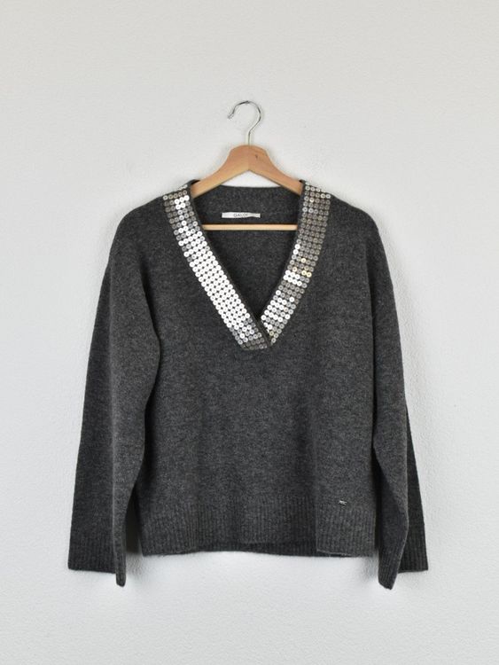 Gaudi Strickpullover mit Pailletten, grau, Gr.S-M - Pullover - 2ND STORY