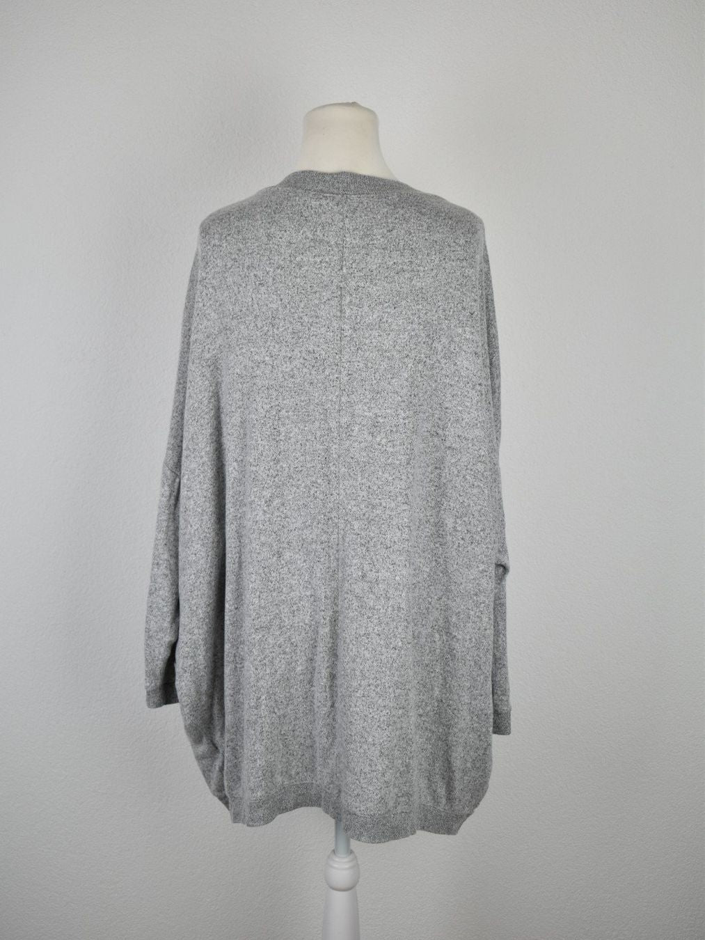 H&M Strickjacke Gr.XL 79% Viskose