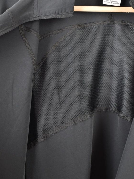 Jordan Jacke aus schwarzem Webstoff Gr.L, neuwertig