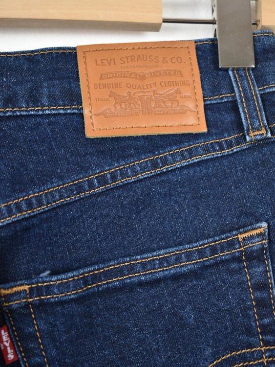 Levi's 80's Mom Jeans, dunkelblau, Gr.26/30 - Jeans - 2ND STORY