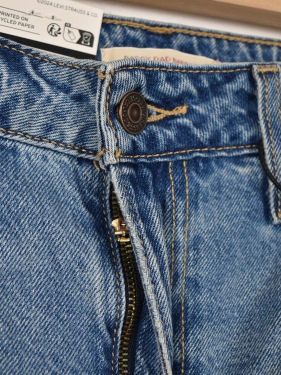 Levi's Baggy Dad Barrel Jeans, Gr.26/32, neu - Jeans - 2ND STORY